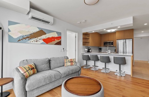 Ala Moana Condo | Sky Ala Moana 3509: 2 BR, 2 BA in Honolulu, Sleeps 4