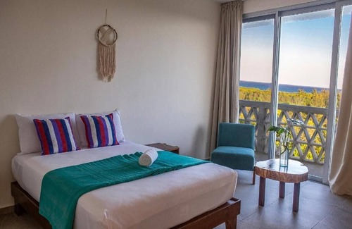 Luis Donaldo Colosio Bed & Breakfast | Sky and Sea Suites