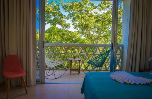 Luis Donaldo Colosio Bed & Breakfast | Sky and Sea Suites