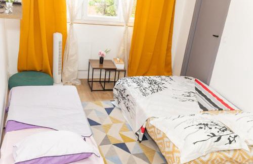 Plateau — Pyramide Apartment | Sky Haven, 5Mins Orly Airport