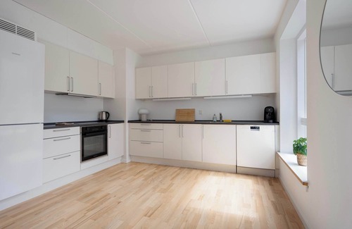 Amager Apartment | Sky High Ammersee Views