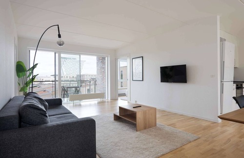 Amager Apartment | Sky High Ammersee Views