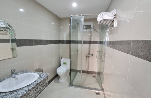 Bien Hoa Hotel | Sky Hotel