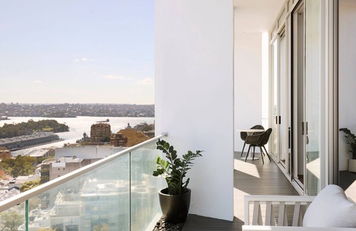 Darlinghurst Apartment | Sky Loft by Contemporary Hotels