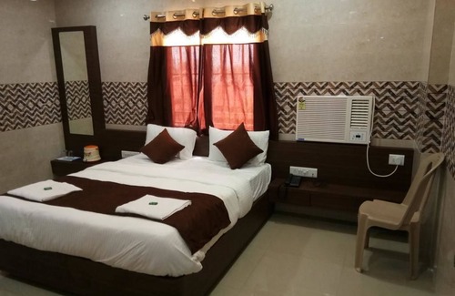 Dwarka Hotel | Sky Stays Heaven