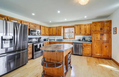 Sky Valley House | Sky Valley Retreat with Fire Pit and Mountain Views!