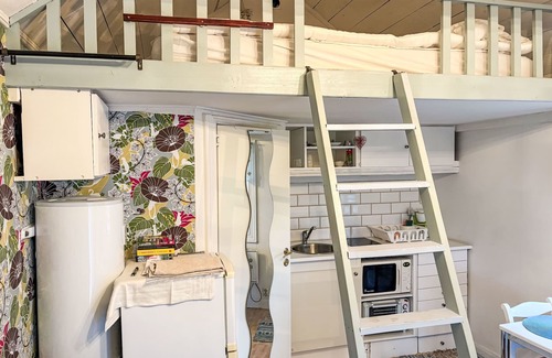 Kumla House | Skyberga Torp Lilla stugan by Interhome