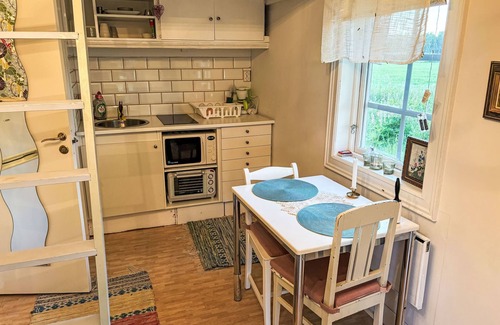 Kumla House | Skyberga Torp Lilla stugan by Interhome