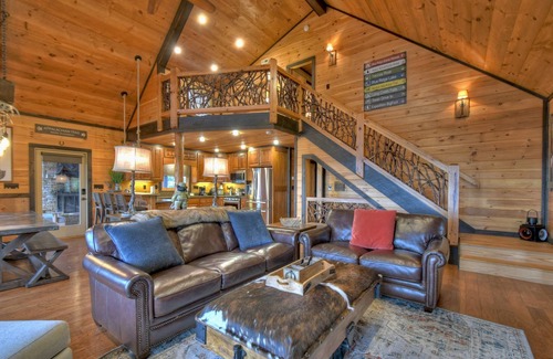 Mineral Bluff Cabin | Skyfall - Stunning mountain views, cozy hot tub, comfy beds, game room, and more!