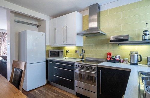 Ambleside Cottage | Skylark Cottage - a single-level, two-bedroom property on the gentle slopes of Wansfell Pike, yet o