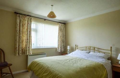 Weybourne House | Skylark