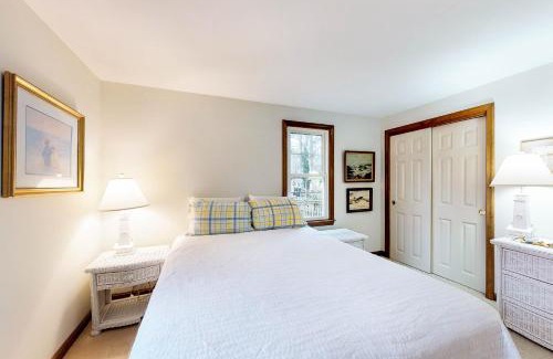 South Dennis House | Skylight Tonight