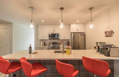 Canmore Apartment | Skyline 102 Mountain View Townhouse-AC-Heated Pool; Hot tub