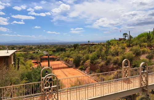 Mission Hills Townhomes Condo | Skyline Country Club Estates: Tucson's Hidden Gem