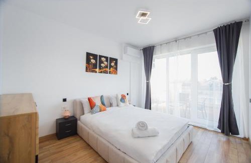 Oradea Apartment | Skyline Deck