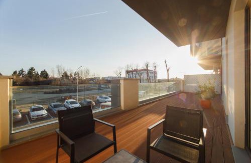 Oradea Apartment | Skyline Deck