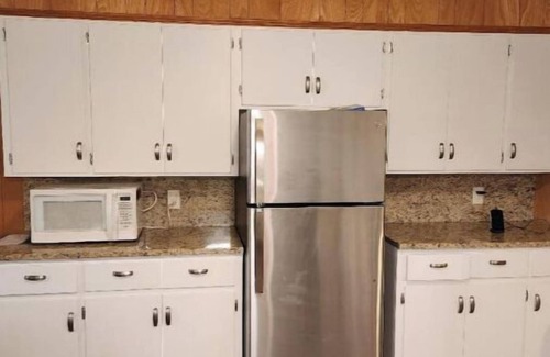 Russellville Cabin | Skyline Lodgenn