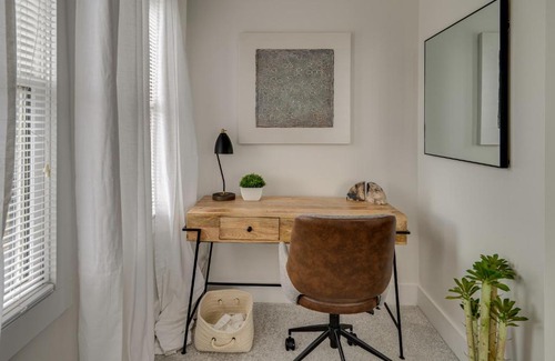 Historic Edgefield House | Skyline Views From Shelby with Wifi, fully furnished, pet friendly & in unit laundry