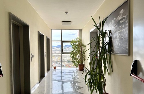 Genoa Apartment | SKYSCRAPER SUN TOWER 86 (FIUMARA/SCASSI) GENOVABB.IT