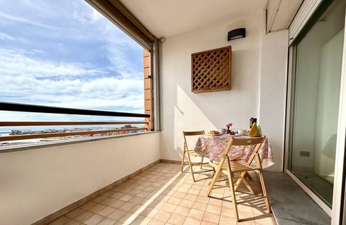 Genoa Apartment | SKYSCRAPER SUN TOWER 86 (FIUMARA/SCASSI) GENOVABB.IT