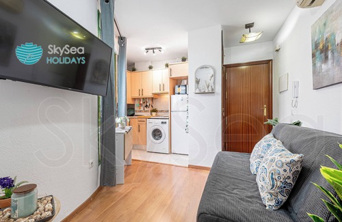 La Goleta Apartment | Skysea Malaga Centro frente al Rio