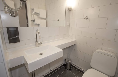 Ekero Hotel | Skytteholm