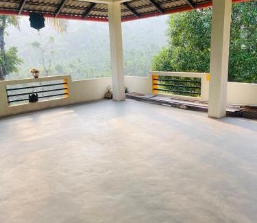 Mudigere House | Skyview Homestay Devaramane Mudigere