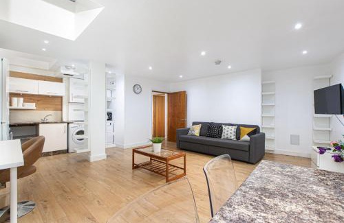 King's Cross Apartment | Skyvillion - One Bedroom Apartment by London King's Cross
