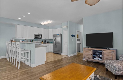 Atlantic Beach Condo | Slack Tide 3 Bedroom Condo by RedAwning