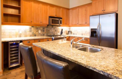 Rossland House | Slalom Creek 2 Bedrooms