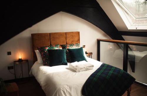 Kingsknowe Apartment | Slateford House 1770 Luxury Aparthotel by The House of Danu