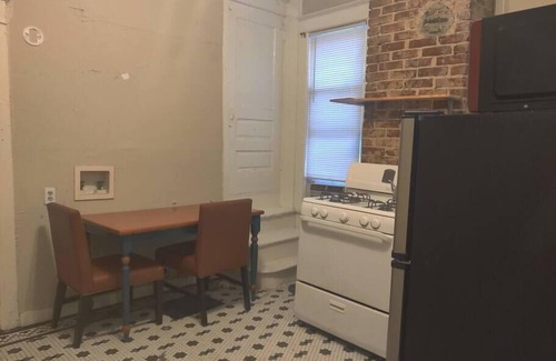 Midtown Apartment | Sledge 2 Adorable One Bedroom