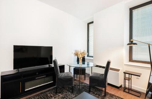 Financial District Apartment | Sleek 1-Bedroom in the Financial Dsitrict