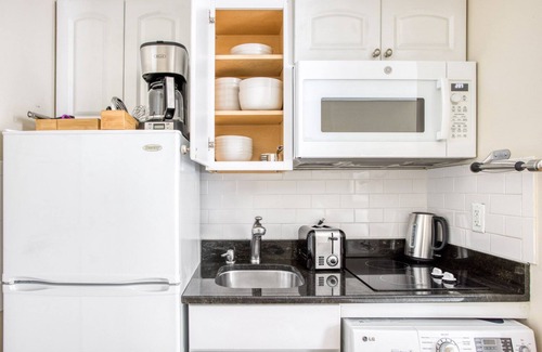 Back Bay Apartment | Sleek Back Bay 1BR w/W/D nr Newbury St, by Blueground