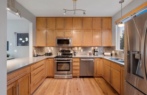 Old Town North House | Sleek Home near Old Town with Rooftop Hot Tub & Mtn Views