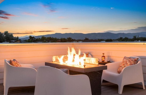 Old Town North House | Sleek Home near Old Town with Rooftop Hot Tub & Mtn Views
