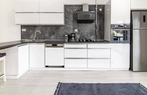 Besiktas Villa | Sleek House with a Lovely Terrace in Besiktas