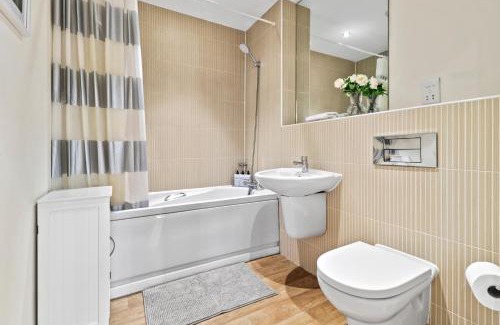 Milton Keynes Apartment | Sleek Modern City Apartment