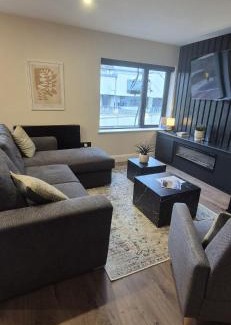 Lecemy Apartment | Sleek modern design - 2 bed apartment in Donegal Town