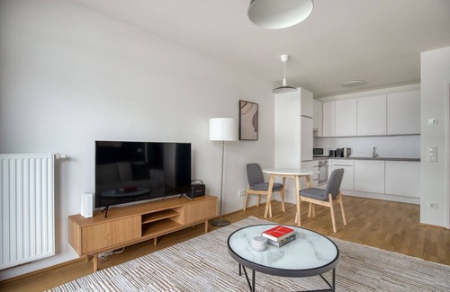 Funfhaus Apartment | Sleek Rudolfsheim-Fünfhaus 1BR w/Elev & Terrace, by Blueground