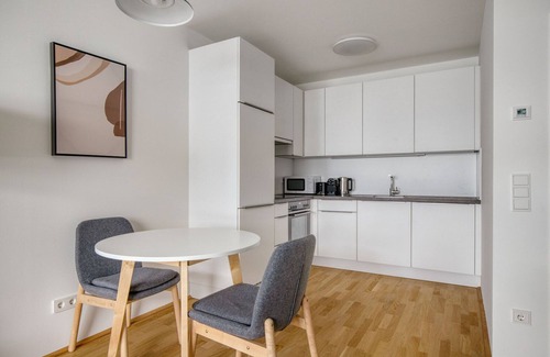 Funfhaus Apartment | Sleek Rudolfsheim-Fünfhaus 1BR w/Elev & Terrace, by Blueground