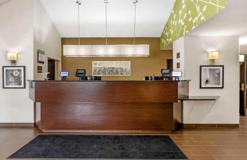 Greenville - Spartanburg Hotel | Sleep Inn at Greenville Convention Center