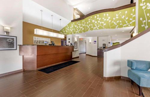 Greenville - Spartanburg Hotel | Sleep Inn at Greenville Convention Center