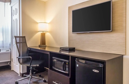 Chinatown Hotel | Sleep Inn Center City