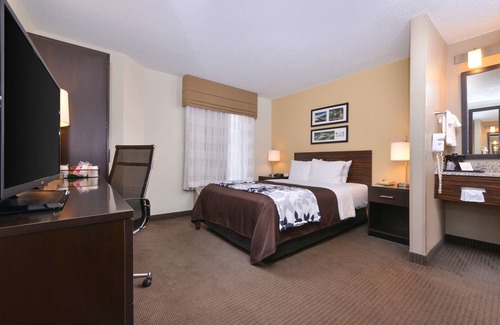 Fayetteville Hotel | Sleep Inn Fayetteville North
