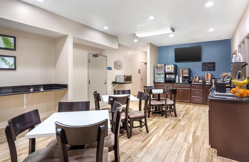 Southgate Triangle Hotel | Sleep Inn Missoula Southgate