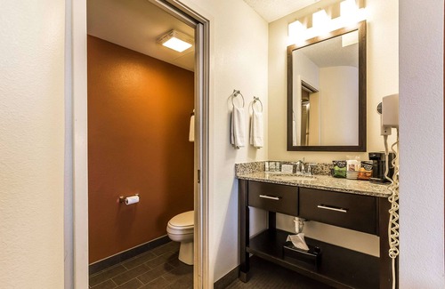 Springfield Hotel | Sleep Inn Springfield South I60 near Medical District
