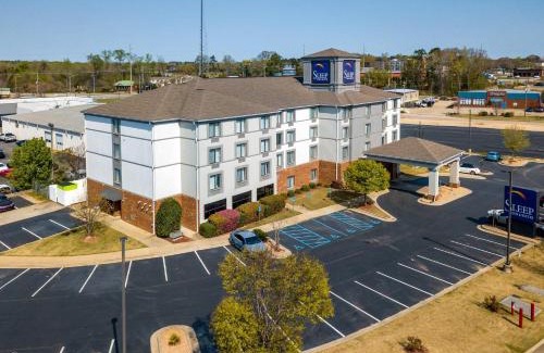 Auburn Hotel | Sleep Inn & Suites Auburn Campus Area I-85