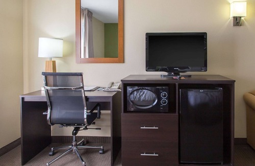 Oildale Hotel | Sleep Inn & Suites Bakersfield North