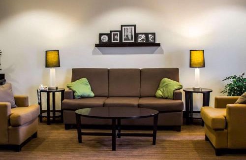 Harrisburg - Hershey Hotel | Sleep Inn & Suites Harrisburg - Hershey Southwest